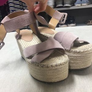 Marc Fisher Blush Pink Flatform Wedges